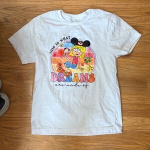 Lizzie McGuire White Graphic T-Shirt